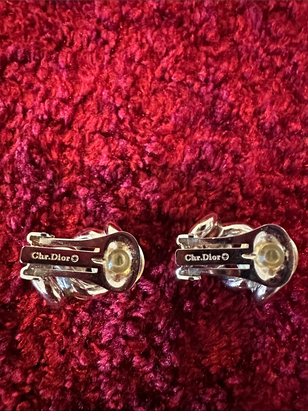 Christian Dior Twisted Knot Clip-On Earrings in Shiny Silver Tone - Picture 4 of 6